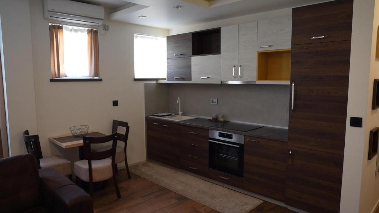 Bella studios&apartments Kruševac Esterno foto