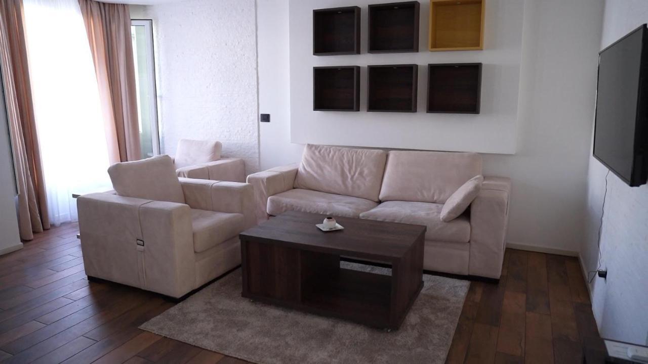 Bella studios&apartments Kruševac Esterno foto